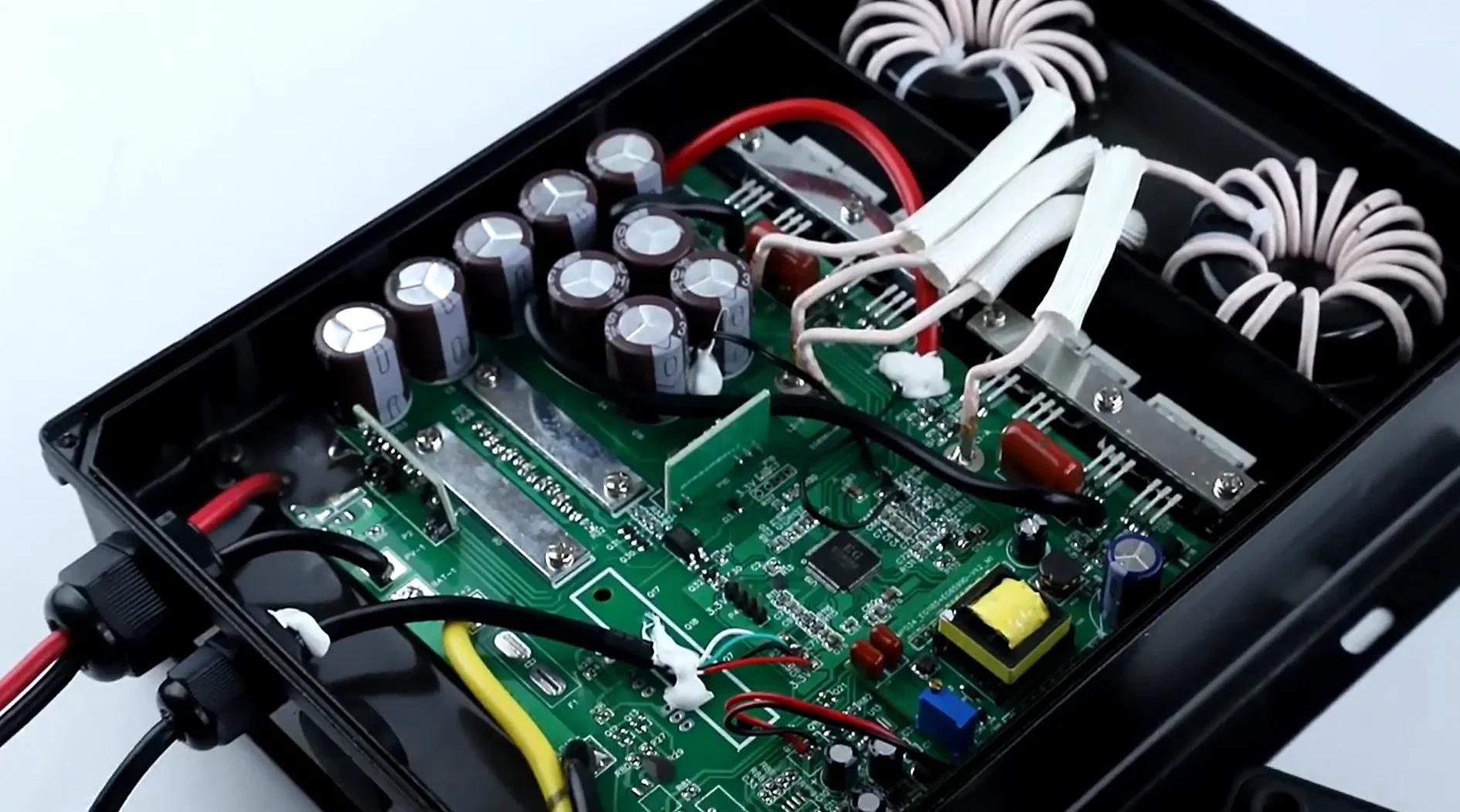 Controlador de Carga Solar MPP - Charge Controller Solar avaliação e preço